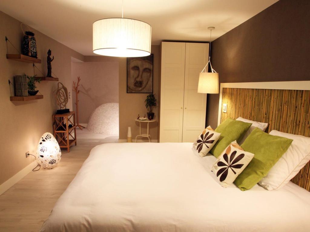 Bed and Breakfast Aux 5 Sens Tillé Pokój zdjęcie
